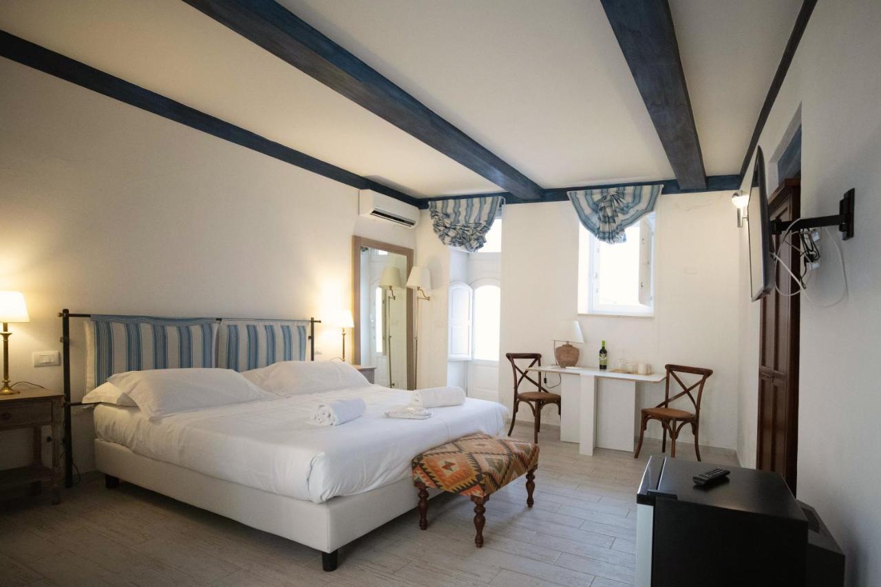 Lanterne Magiche Ortigia Apartment Syracuse ภายนอก รูปภาพ