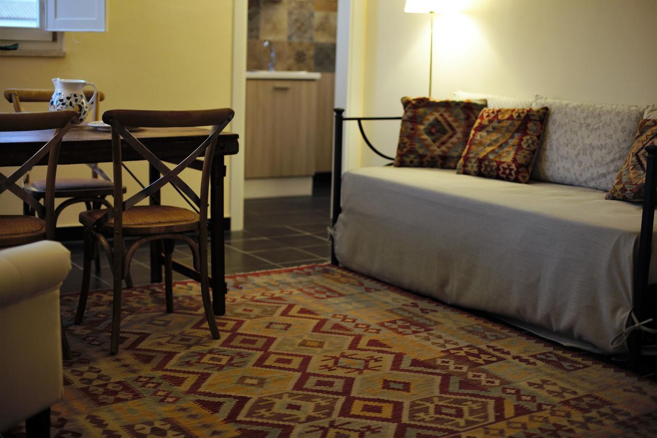 Lanterne Magiche Ortigia Apartment Syracuse ภายนอก รูปภาพ